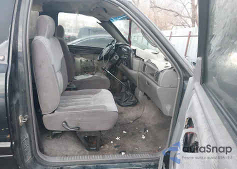 1995 Dodge Ram 1500 z USA, uszkodzony, nr VIN 1B7HF16Y8SS336572